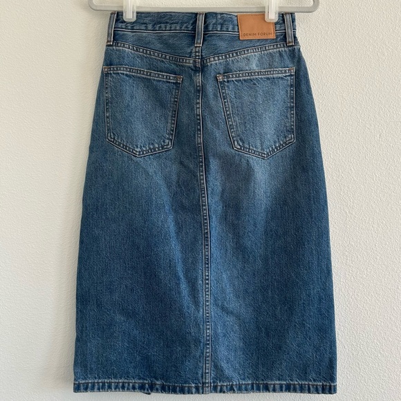 Aritzia Denim Forum The '90s Halle Denim Skirt - Picture 3 of 6